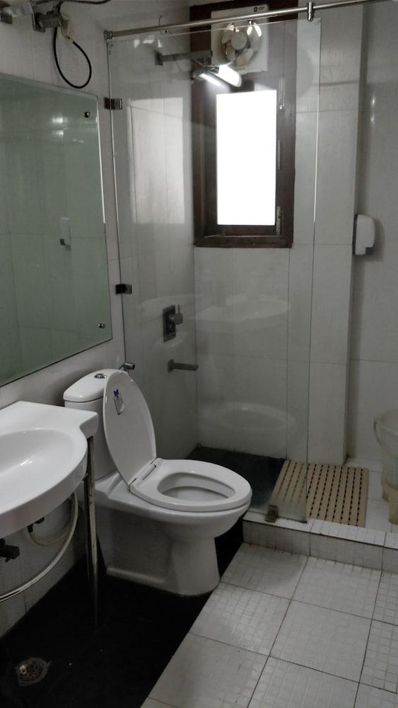 뉴델리 East End Retreat B&B 외부 사진